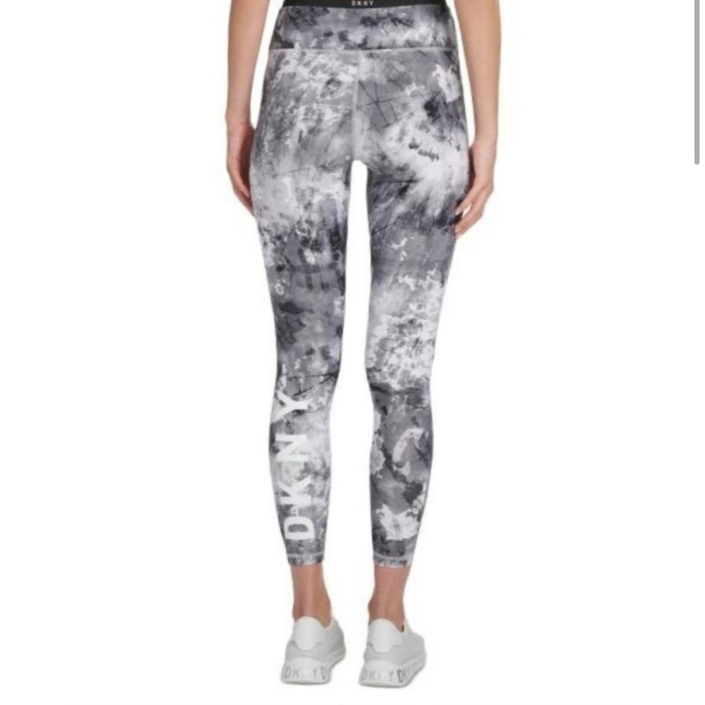 DKNY Womens Cosmos Blue Tie Dye Print 7/8 Length Leggings medium